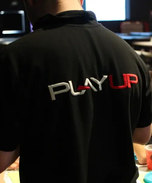 PlayUp - Il nuovo modo di divertirsi - Bowling, carambole,...